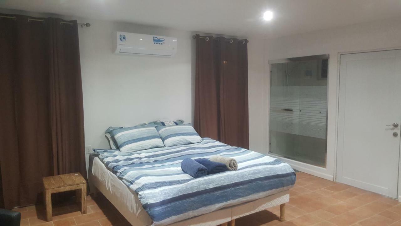 Studios With Beautiful Sea View Willemstad Dış mekan fotoğraf